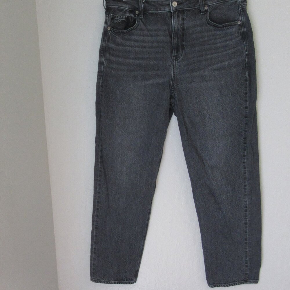 AMERICAN EAGLE Gray Faded Strigid Regular 14 Denim Jeans